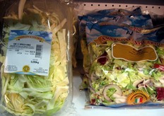 L'Azienda agricola Ambruosi & Viscardi opera nel settore orticolo dal 1996, ed e' specializzata nella produzione di insalata invidia riccia e scarola.