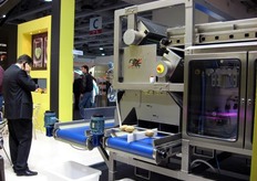 Selezionatrice a sensori con espulsione elettropneumatica RaynBow.