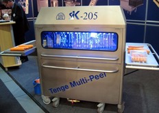 Pelatrice SK - 205 di ortaggi circolari, come carote, asparagi, zucchine.