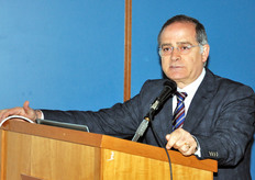 L'ISPA (Istituto di Scienze delle Produzioni Alimentari) del CNR di Bari e' attivamente coinvolto in alcune di queste ricerche europee, le quali si propongono di standardizzare i metodi di analisi sulle micotossine in alimenti e mangimi e di mettere a punto sistemi di analisi rapidi, economici e di semplice utilizzo. L'obiettivo finale e' quello di ridurre il piu' possibile i livelli di micotossine nelle fasi iniziali della catena alimentare.