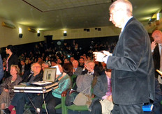 "La sala convegni, dove, in occasione della presentazione del volume, si è svolta anche la conferenza "Valori e valore del carciofo italiano", organizzata da Bayer CropScience in collaborazione con la Regione Sardegna, Assessorato Agricoltura e Riforma Agro-pastorale."