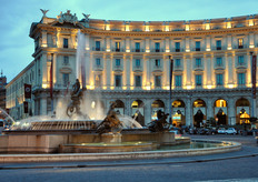 Si e' svolta in data 22 aprile 2010, a Roma (Hotel Exedra), l'Assemblea annuale di FruitImprese, associazione indipendente di categoria che rappresenta gli imprenditori del settore ortofrutticolo e che raccoglie al proprio interno l'intera filiera ortofrutticola: esportatori, importatori, operatori del mercato interno, organizzazioni agricole, piccoli e grandi gruppi commerciali ed industriali.