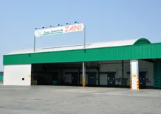 Agli inizi di luglio 2010, la Redazione di FreshPlaza Italia si e' recata in visita presso uno dei magazzini di confezionamento della O.P. Granfrutta Zani, sito a Bagnacavallo (RA).