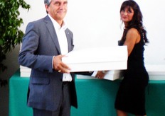 Tra i destinatari dei riconoscimenti Apofruit, anche Claudio Gamberini, responsabile nazionale per il settore ortofrutta della catena di supermercati Conad.