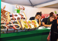 Un dettaglio dello stand allestito da Orchidea Frutta.