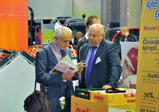 Il prof. Silviero Sansavini in visita a Interpoma.