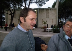 Silvio Vitucci (a sinistra nella foto), tecnico Bayer, e Pasquale Le Rose, imprenditore agricolo di Policoro (MT).