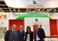 In rappresentanza di Carton Pack: Mirko Reto, Gianni Leone, Morgese Antonella e Giuseppe Leone.