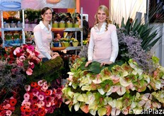 Figuranti floreali presso il salone olandese.