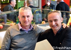 Thomas e Jurgen Braun degli omonimi vivai, creatori della mela Kiku.