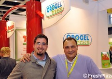 Marco Bastoni (ISI Sementi) insieme ad Alessandro Giannini (tecnico verdure Orogel Fresco).