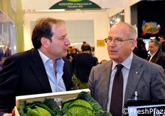 Sabino Dipierro a colloquio con Pietro Preziosa.