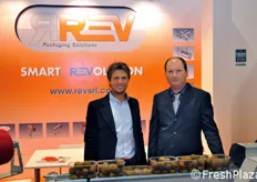 Fabrizio Fiumana e Stefano Zoli in rappresentanza di REV Packaging Solutions.