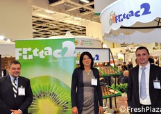 Michele Chiccoli, Serena Fagioli e Alessandro Pernigo di FruttaC2.