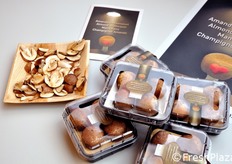 I funghi champignon al sapore di mandorla di Prime Champ.