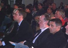 In prima fila, alcuni dei relatori: da sinistra Frank Terhorst, amministratore delegato di Bayer CropScience, il prof. Elvio Bellini dell’Università di Firenze e Pierluigi Lucchi CRA-FRF di Forli'.