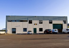 FreshPlaza si e' recentemente recata in visita presso l'impianto per la lavorazione degli agrumi della O.P. C.A.I.- Cooperativa Agricoltori Ionici. La struttura, che copre una superficie di 6.000 metri quadrati, di cui 1.150 coperti, e' ubicata a Furci Siculo, in provincia di Messina.