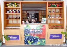 La cooperativa realizza anche diversi prodotti trasformati, quali confetture, composte, succhi di frutta, frutta allo sciroppo e salse.