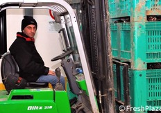 Movimentazione della merce in arrivo.