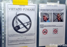 Le norme igieniche cui il personale deve attenersi all'interno delle sale di lavorazione sono ben evidenziate.