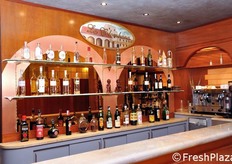 "Tra le novità che hanno caratterizzato la vita aziendale negli ultimi mesi, oltre all'ottenimento della certificazione IFS e agli impianti fotovoltaici, è stata coronata la passione di una vita del fondatore Rodolfo Furiani: quella nei confronti della buona cucina! Rodolfo è recentemente diventato socio di un'attività di ristorazione a Legnago, il ristorante "La Colombara"."