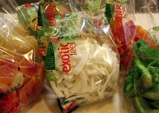 Sacchetti di frutta disidratata, per snack salutari.