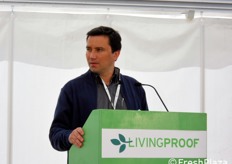 "Un passaggio dell'intervento di Fabrice Houdebert, il quale ha sottolineato i forti investimenti di Monsanto in sviluppo e innovazione varietale: "A queste attivita' si accompagna la fase di testing, per questo e' essenziale ascoltare e raccogliere informazioni dai nostri clienti"."
