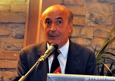 Tra i saluti di benvenuto anche quelli di Emilio Sabattini Presidente della Provincia di Modena.