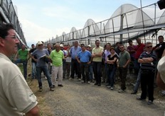 Nel secondo sito si e' potuta visionare, oltre alle coltivazioni di Nestor e Lapillo, un'intera coltivazione di peperone innestato su Capsifort. La professionalita' e lesperienza maturata nel tempo, hanno fatto si' che l'azienda F.lli Valcalcer fosse tra i precursori di questa innovativa tecnica colturale.