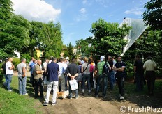 La tematica ha richiamato notevole interesse tra i partecipanti al Convegno, data l'attualita' della variabile climatica, sempre meno prevedibile anche in Italia, e dei suoi effetti su una coltura preziosa e delicata come la ciliegia.