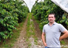 Il proprietario dell'appezzamento, Cristian Paris.