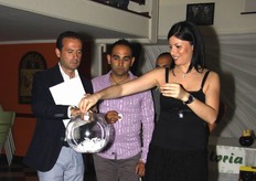 Arriva il momento dell'estrazione dei premi finali.