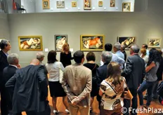 "La serata prosegue con una visita in esclusiva presso il Complesso del Vittoriano, dove e' ospitata al momento la mostra pittorica "Tamara de Lempicka. La regina del moderno"."