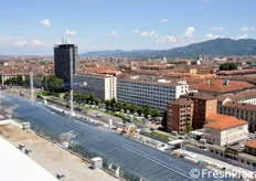 In questa e nelle foto seguenti, alcune immagini panoramiche della citta' di Torino, vista dall'ultimo piano del Palazzo della Provincia.
