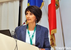 Monica Anese dell'Universita' di Udine ha presentato i risultati di una ricerca sugli effetti della radiofrequenza sulla stabilita' cromatica delle mele.