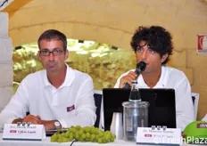 Maurizio Simone ha rivolto un ringraziamento alle aziende agricole Orchidea Frutta e Caputo (Puglia) e CO.RA. (Sicilia) per l'enorme sforzo fatto fin qui nell'allevamento sperimentale in campo delle uve senza semi ARRA.