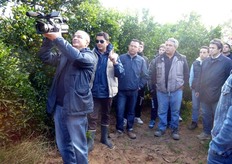 Presente una troupe di Telenorma, la piu' importante emittente televisiva della Puglia. I servizi sulle giornate tecniche organizzate dal COVIL vengono trasmessi nella rubrica Agrisette, condotta dall'Ing. Roberto De Petro.