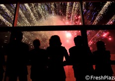 "Ci avete fatto sognare", dichiarera' poi uno dei partecipanti."