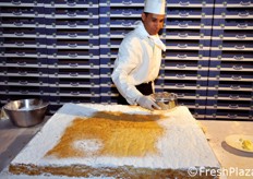 E alla fine, e' la volta di una bella spolverata di zucchero a velo!