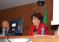 Nicola Costantini (Rettore del Politecnico di Bari) e Giuliana Trisorio Liuzzi (Presidente dell'ARTI Puglia).