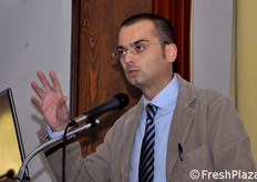 Un momento dell'intervento di Franco Tosini.