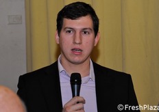 E' ora la volta di Alessio Targa (operatore commerciale del Mercato ortofrutticolo di Lusia).
