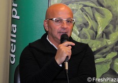 Massimo Ferrarese (presidente del consorzio Trans Lusia) porta il suo contributo all'analisi.