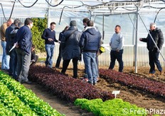 Un momento delle spiegazioni tecniche in campo.