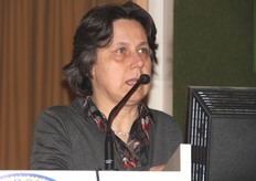 La dr.ssa Bravi dell'I.N.R.A.N.–Settore sementiero, Sez. di Battipaglia, ha illustrato le normative riguardanti l'iscrizione al registro varietale.