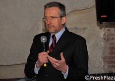 I saluti del Sindaco del Comune di Lagnasco, Ernesto Testa.