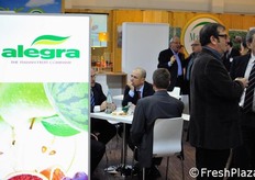 "Stand Alegra presso l'area collettiva di "Piazza Italia", lo spazio espositivo allestito dal CSO-Centro Servizi Ortofrutticoli. Nell'area erano presenti quest'anno 25 imprese con un proprio spazio espositivo."