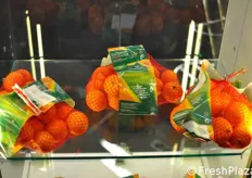 Le clementine sono uno dei prodotti tipici del territorio, tanto da aver guadagnato il marchio IGP (Indicazione Geografica Protetta).