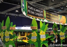 Lo stand della multinazionale Chiquita.