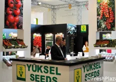 Stand dell'azienda sementiera turca Yuksel Seeds.